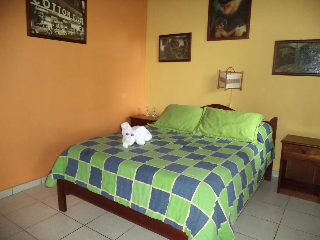 Hotel Vagabondo La Fortuna Bilik gambar