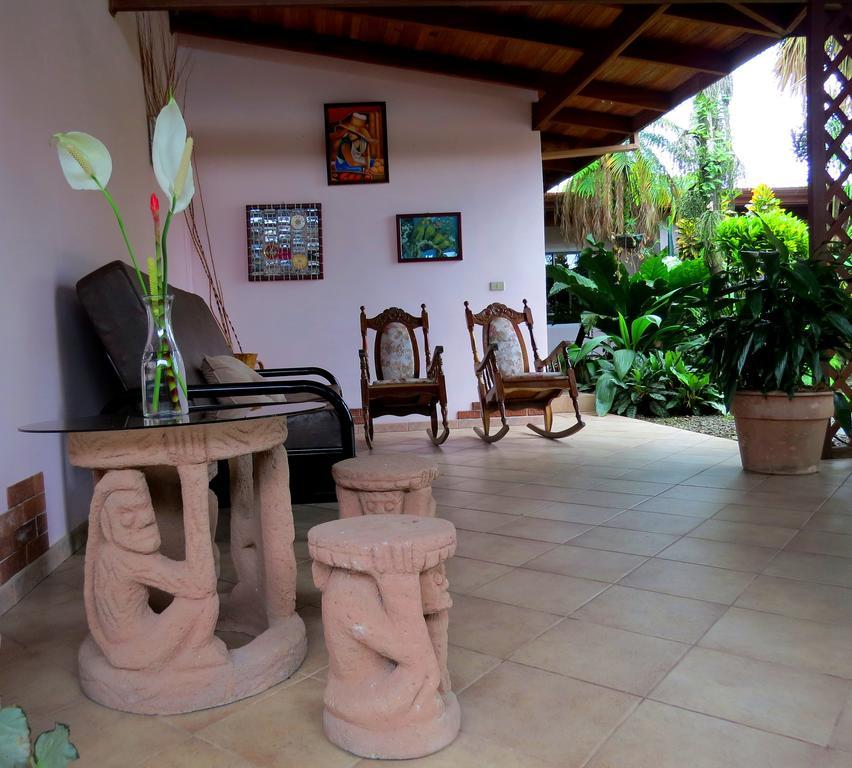 Hotel Vagabondo La Fortuna Luaran gambar