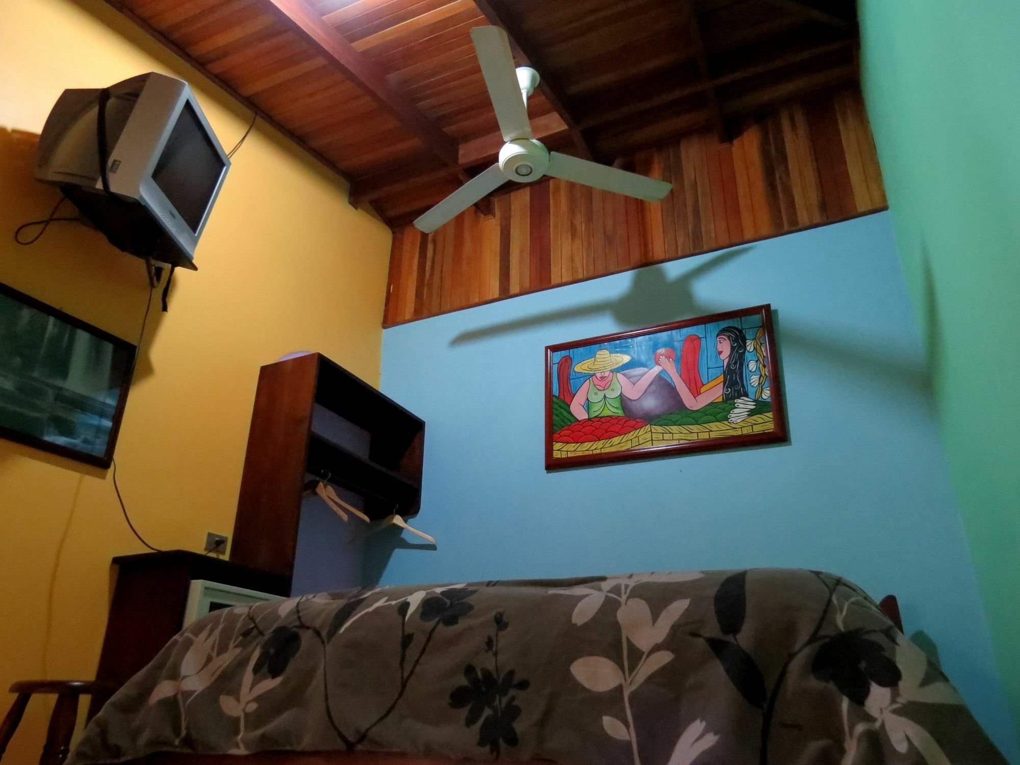 Hotel Vagabondo La Fortuna Luaran gambar
