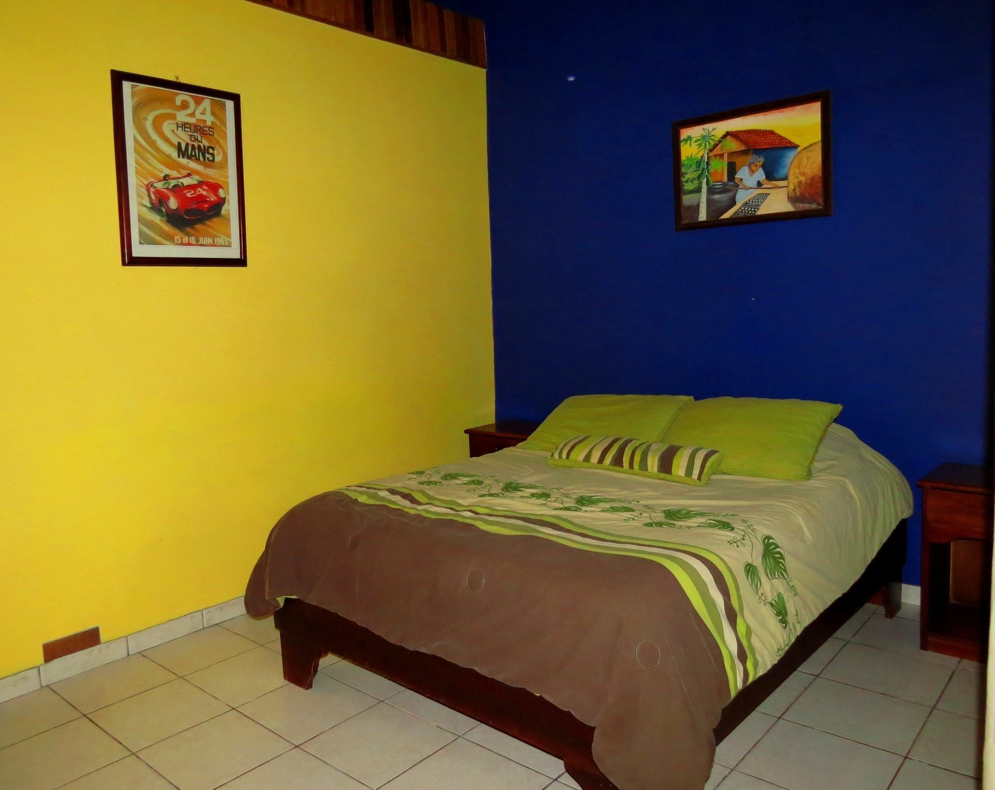 Hotel Vagabondo La Fortuna Luaran gambar